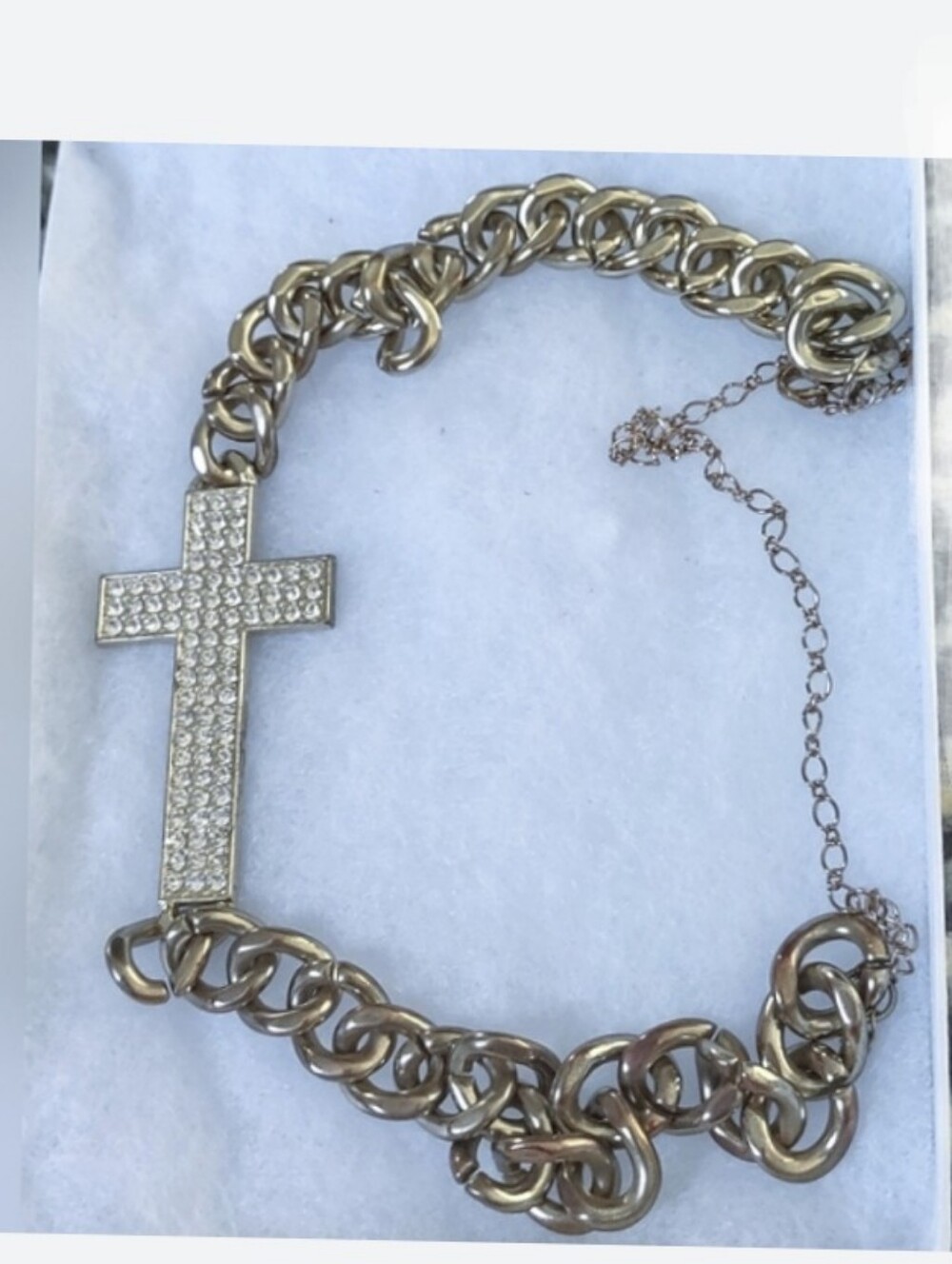 Y2K  Rhinestone Crystal Goldtone Chunky Size Cross Necklace